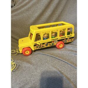 Vintage Fisher Price Little People School Bus #192 4 Figures Pull String 1960’s